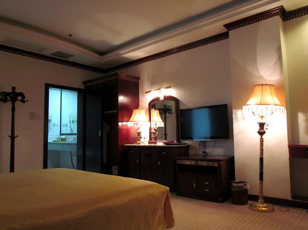W.Y. Lera Hotel Guangzhou Bagian luar foto