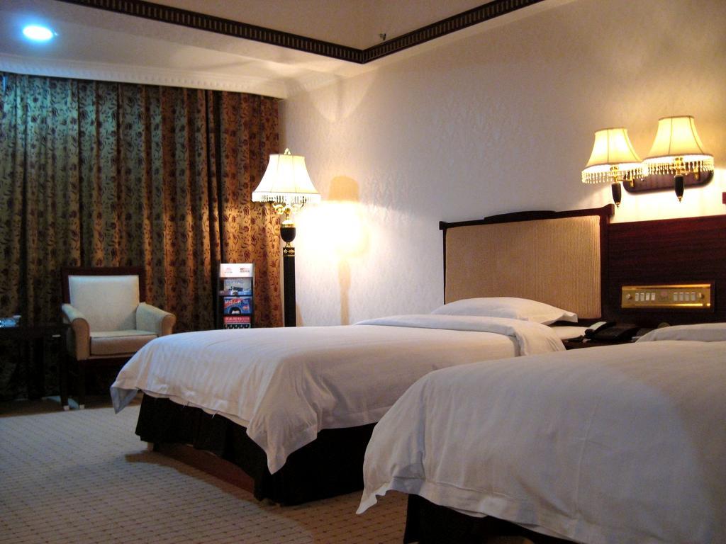 W.Y. Lera Hotel Guangzhou Bagian luar foto