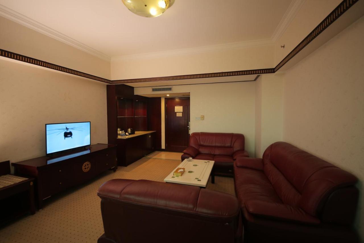W.Y. Lera Hotel Guangzhou Bagian luar foto