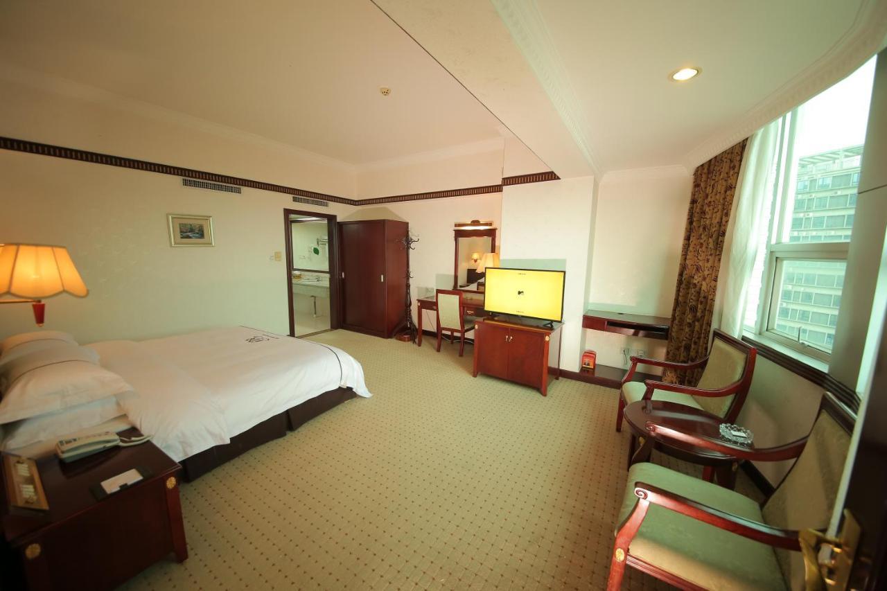W.Y. Lera Hotel Guangzhou Bagian luar foto