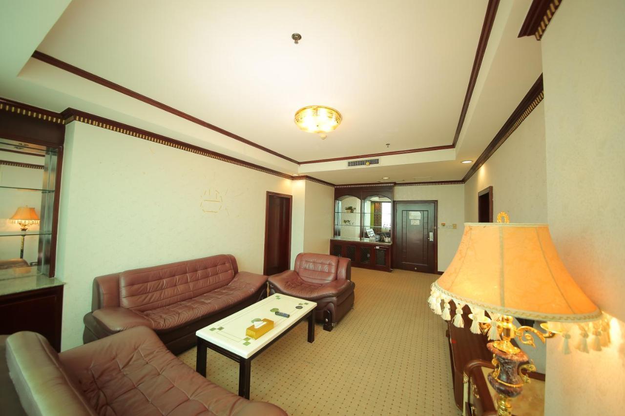 W.Y. Lera Hotel Guangzhou Bagian luar foto