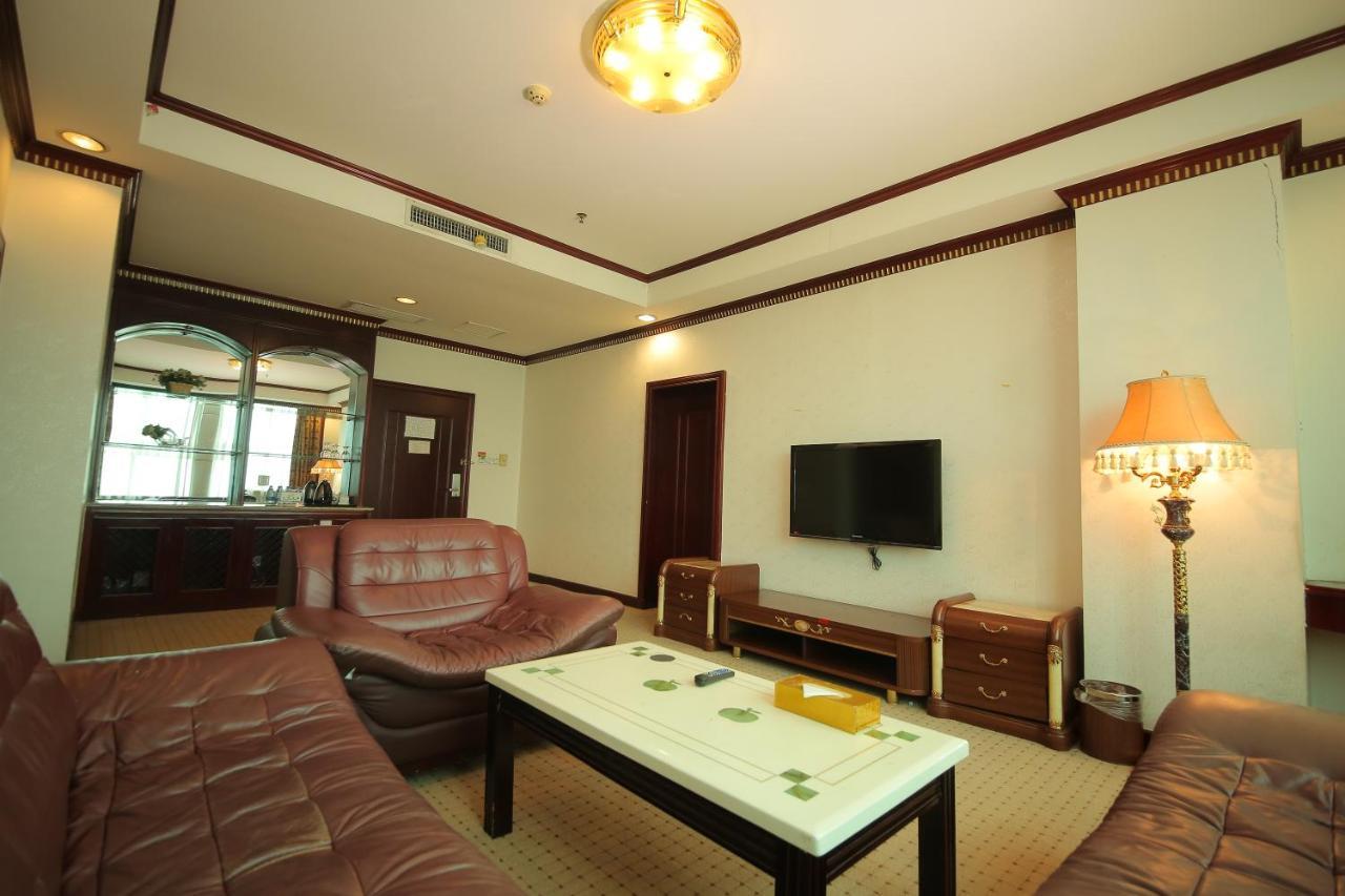 W.Y. Lera Hotel Guangzhou Bagian luar foto