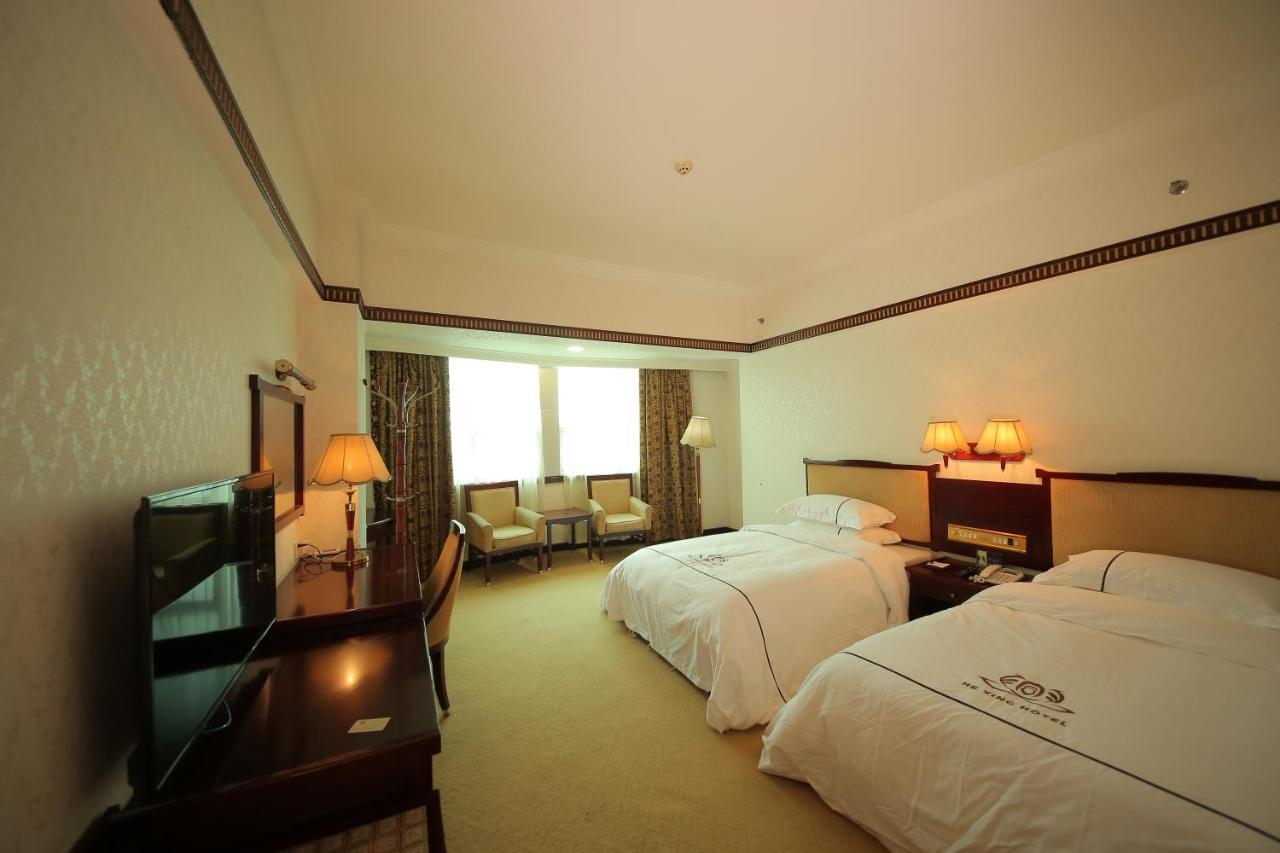 W.Y. Lera Hotel Guangzhou Bagian luar foto
