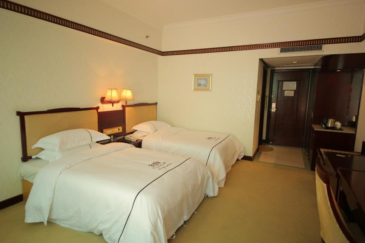 W.Y. Lera Hotel Guangzhou Bagian luar foto