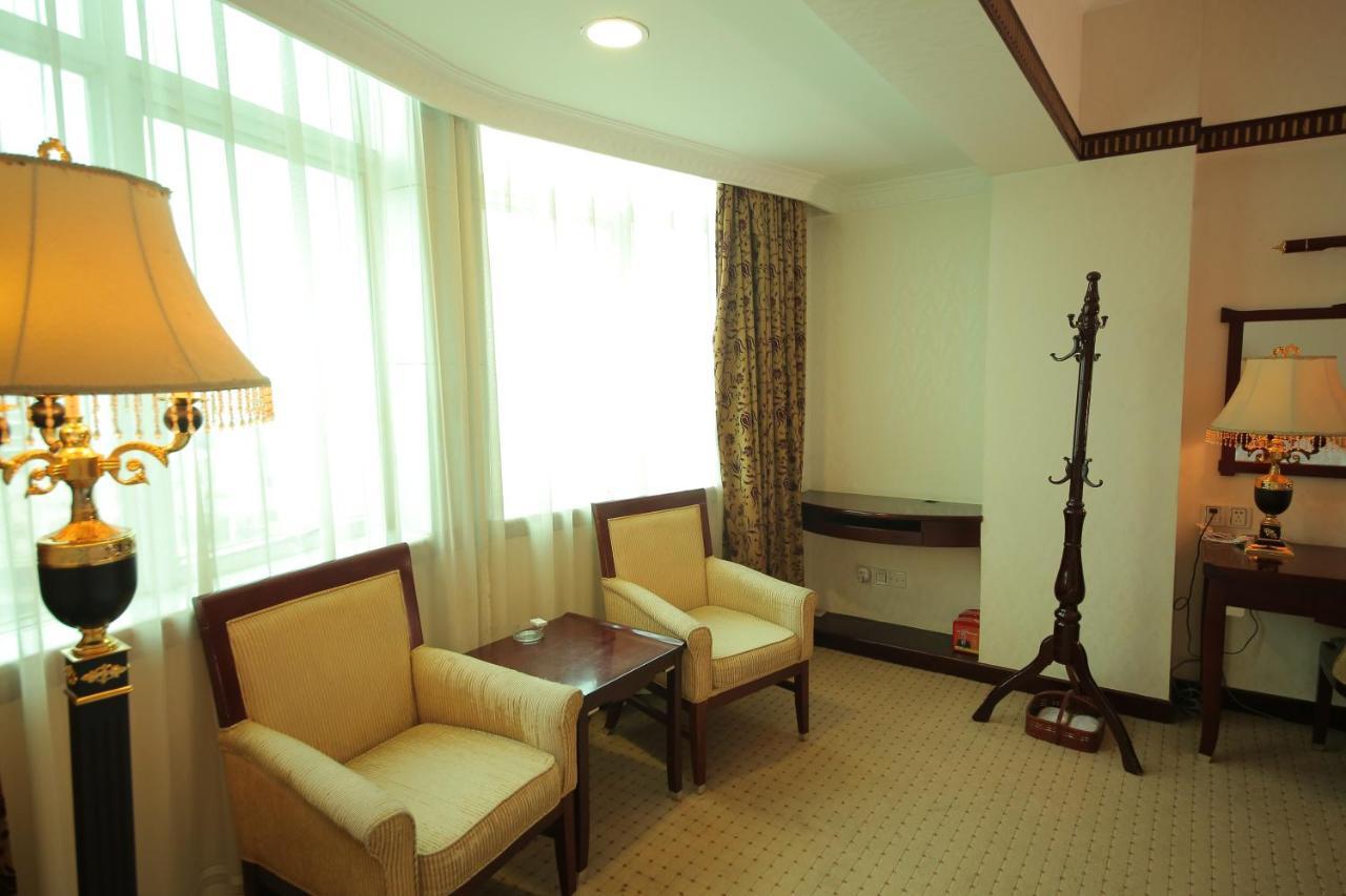 W.Y. Lera Hotel Guangzhou Bagian luar foto
