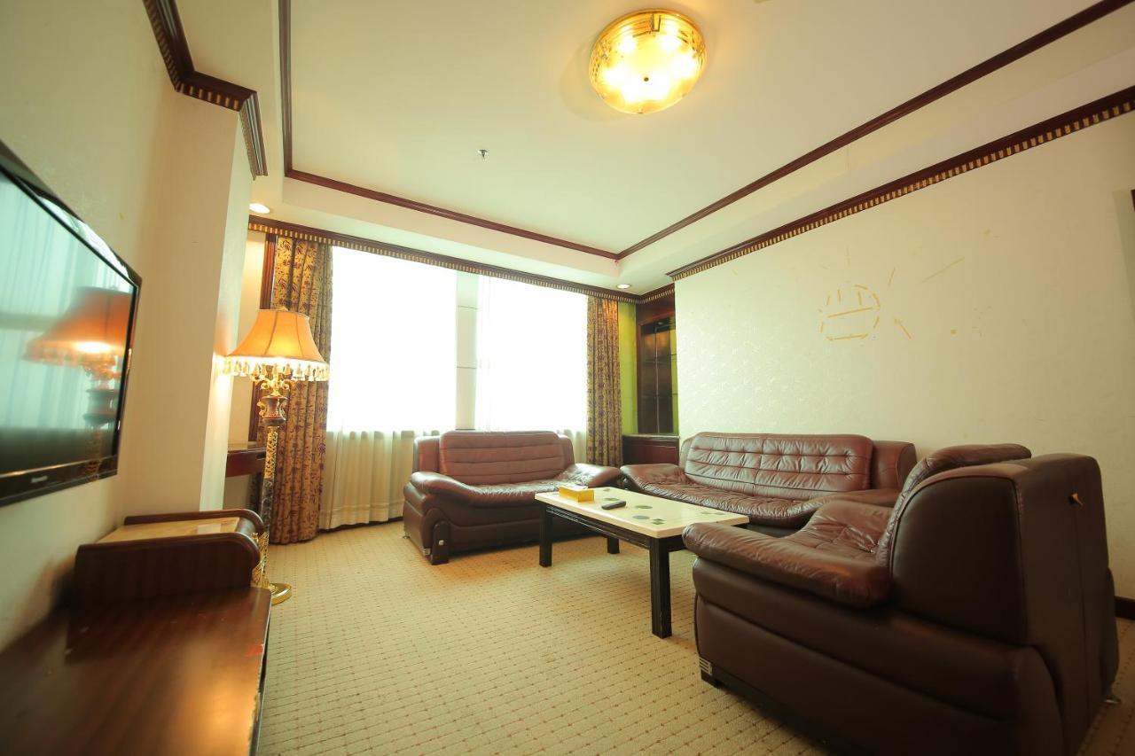 W.Y. Lera Hotel Guangzhou Bagian luar foto
